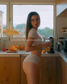 Анкета проститутки Надюша - метро Сокол, возраст - 24